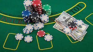 Mobile game lobby interface for Filipino players on rivalry bet with PHP balance